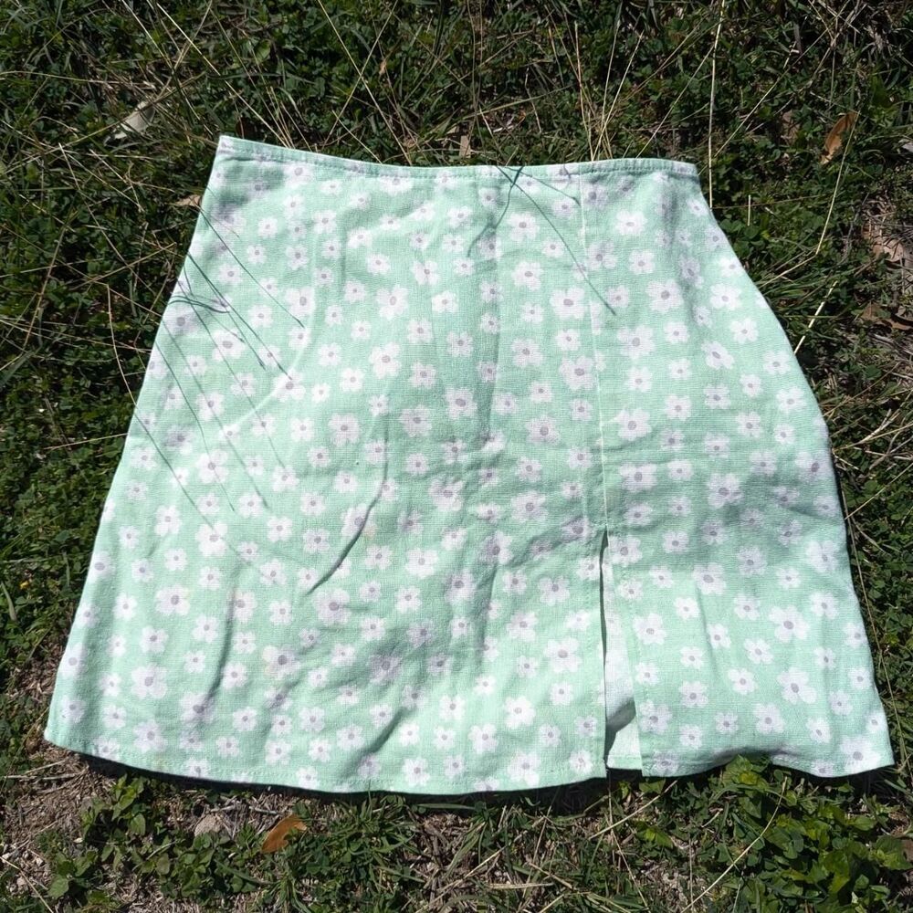Olivaceous size small green floral mini skirt & slit linen rayon green flowers